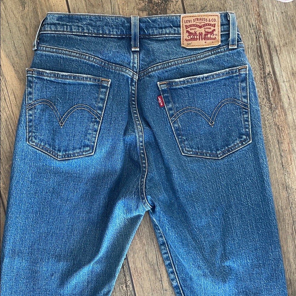 LEVI’s Vintage High Rise Denim - Picture 5 of 5